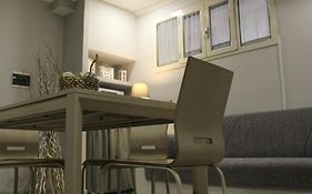 Milo'S Home II