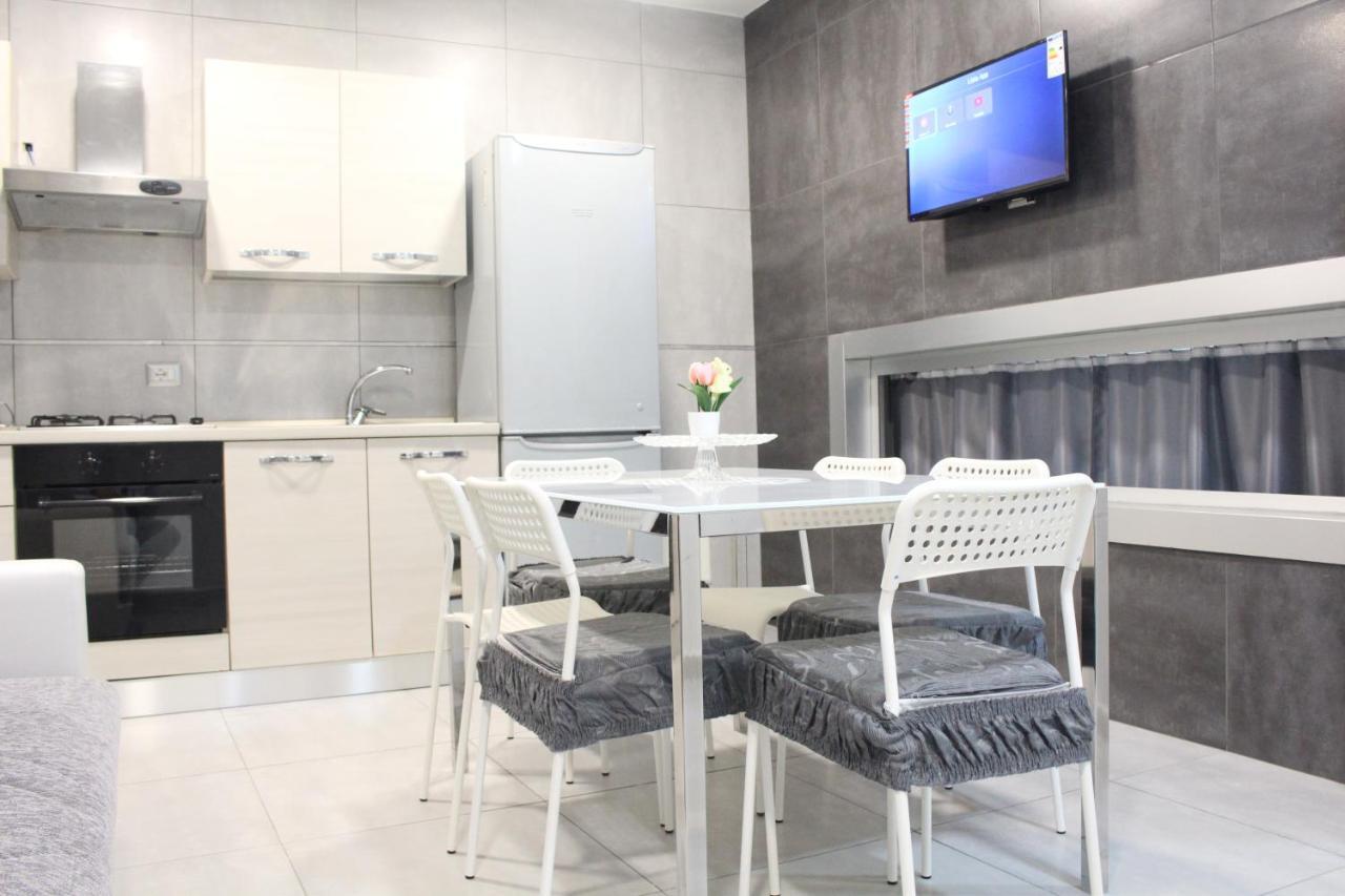 Milo'S Home II Neapol Zewnętrze zdjęcie